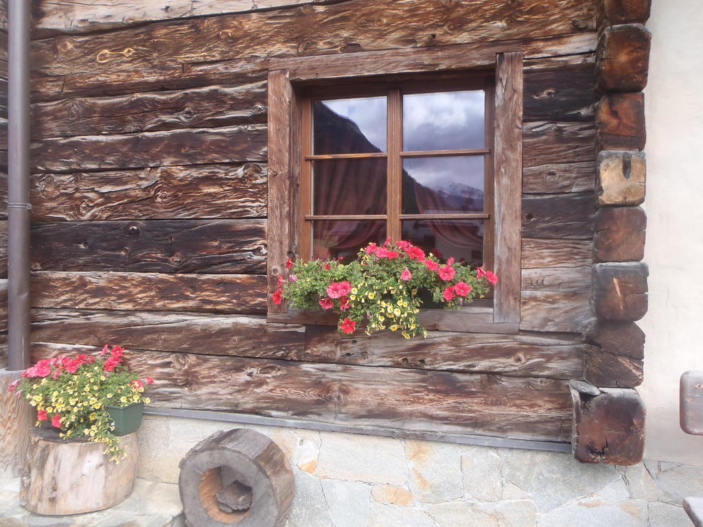 Baita La Broina Livigno Cameră foto