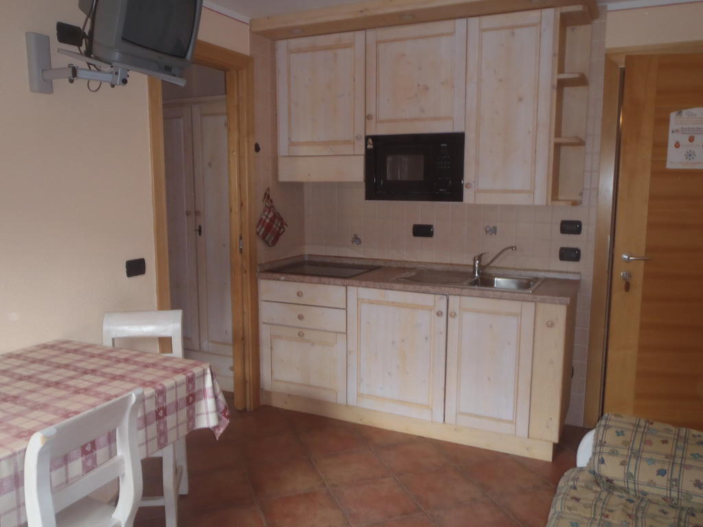 Baita La Broina Livigno Cameră foto